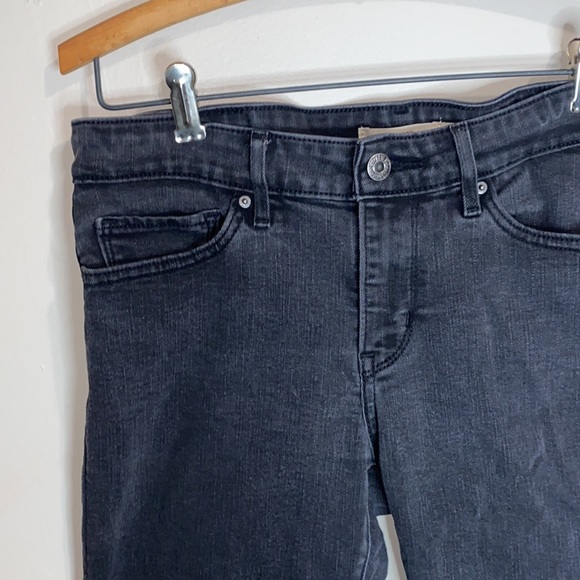 Levi's Pants - 🦋Black Levi 711 Skinny jeans!